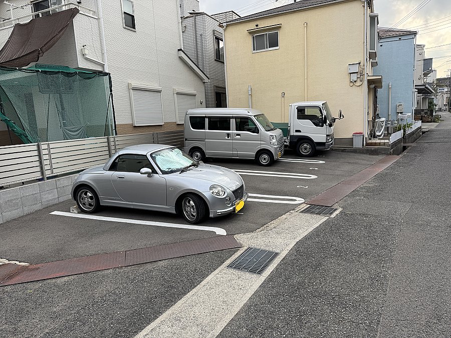 御影本町7丁目貸駐車場